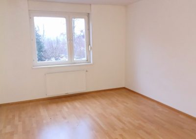 HERVORRAGENDE RAUMAUFTEILUNG! 2-ZIMMER WOHNUNG MIT EXTRA KÜCHE IN SINABELKIRCHEN